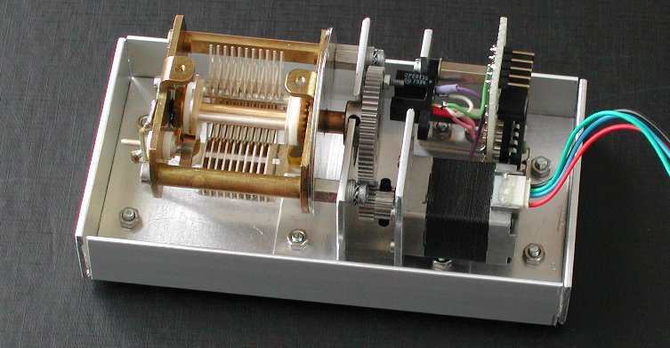 capacitor with stepper and gears